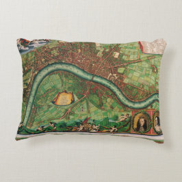 Antik London Street Map von Johannes de Ram, 1689 Dekokissen