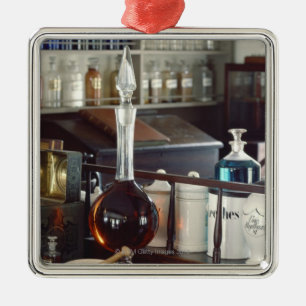 Antike Apothekenflaschen Ornament Aus Metall