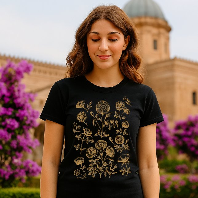 Antike botanische Blumenkunst T-Shirt (Von Creator hochgeladen)