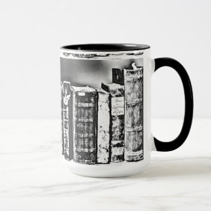 Antike Bücher im Regal Kaffeetasse