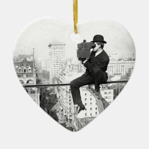 antike Kamera auf einem Vintagen Foto Stadt Keramikornament