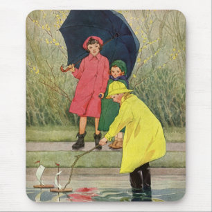 Antike Kinder, die in Pfützen spielen "Ein regneri Mousepad