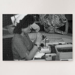 Antike Mie Mikimoto Insel-Zuchtperlen Boutique Puzzle