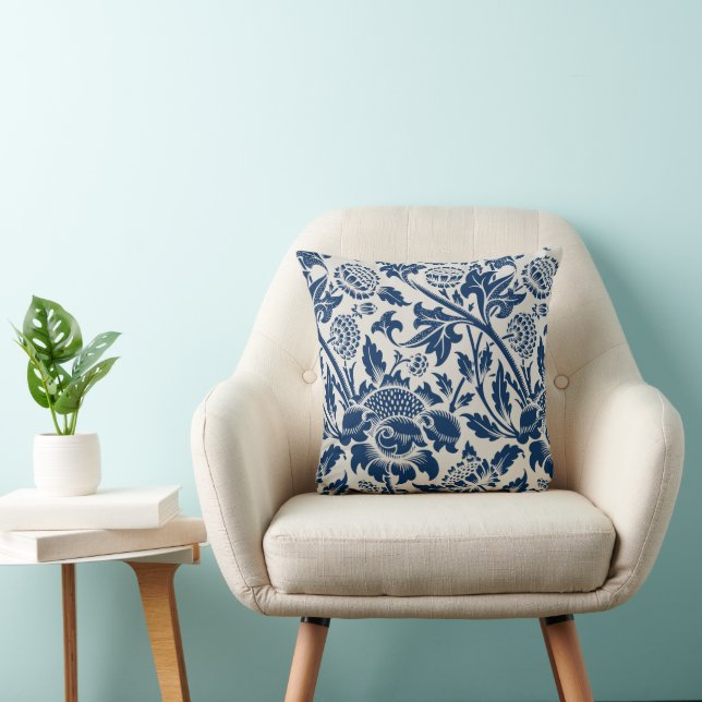 Antike ornamentale Floral weiß auf navy Kissen (Stuhl )