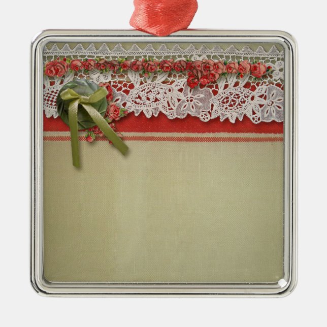 Antike Rose Rustikale rote Viktorianische Burlap Ornament Aus Metall (Vorne)