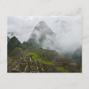 Antike Ruinen von Machu Picchu mit Anden Postkarte