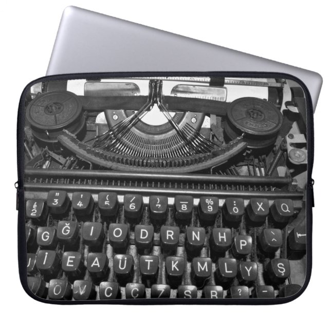 Antike Schreibmaschine, die im Korrespondenzverkeh Laptopschutzhülle (Vorderseite)