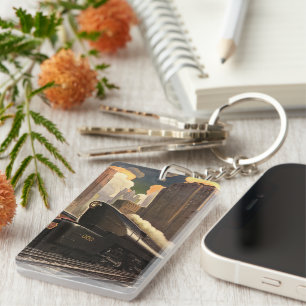 Antike Stadt, T1 Duplex-Zug auf Eisenbahnschienen Schlüsselanhänger