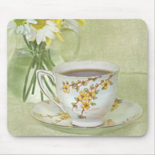 antike Teetasse mit Gänseblümchen Mousepad