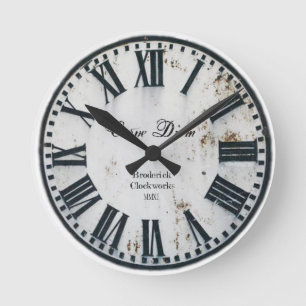 Antike Uhr