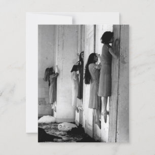 Antike unheimliche besessene Frauen Postkarte