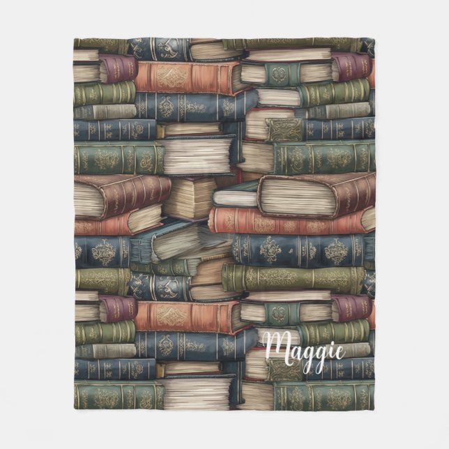 Antiker Bücherstapel Fleecedecke (Vorderseite)