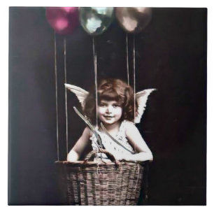 Antiker Cupid Fliese