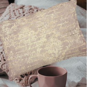 Antiker Damast und Schriftzug in Gold und Rosa, ab Dekokissen