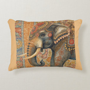 Antiker Elefant, Vintage-Elefant, Elefantenkunst A Dekokissen