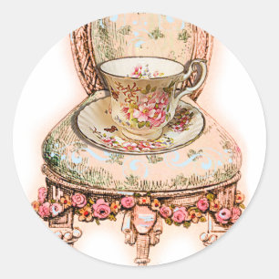 Antiker Rosen-Teetasse und viktorianischer Stuhl Runder Aufkleber
