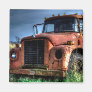 Antiker Rotinternationaler Lieferwagen Truck Magnet