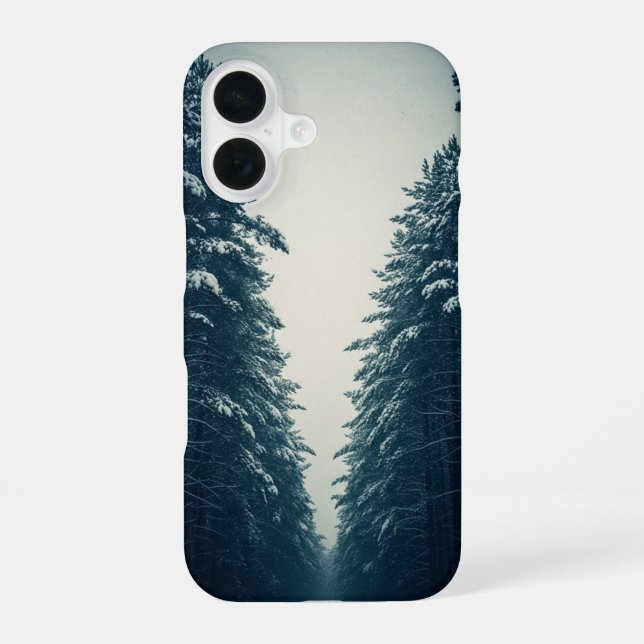 Antiker schneebedeckter Kiefernwald iPhone 16 Hülle (Rückseite)