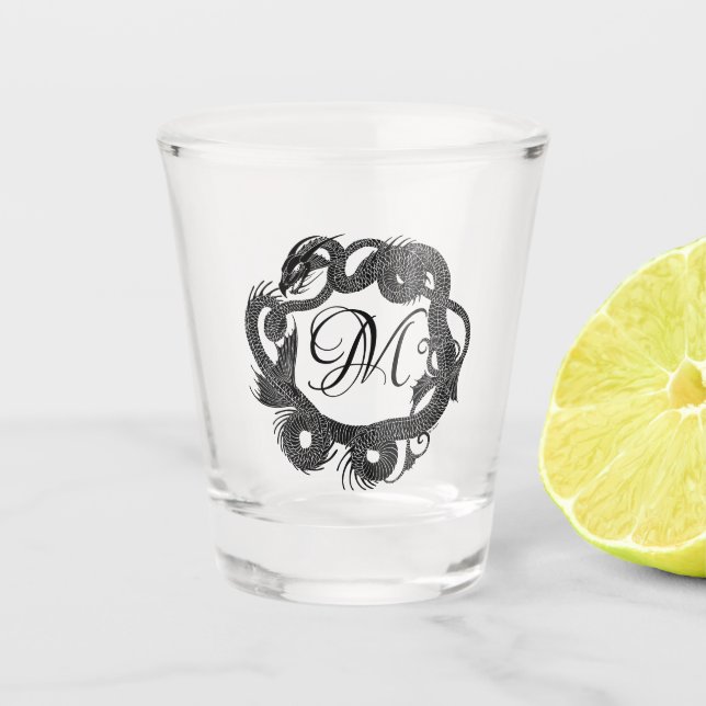 Antiker verflochtener Drache personalisiert  Schnapsglas (Vorderseite)