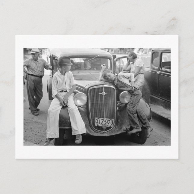 Antikes Auto, Familie der Großen Depression, 1930e Postkarte (Vorderseite)