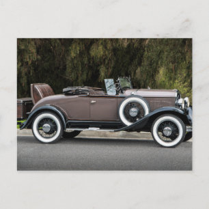 Antikes Auto in mintem Zustand Postkarte