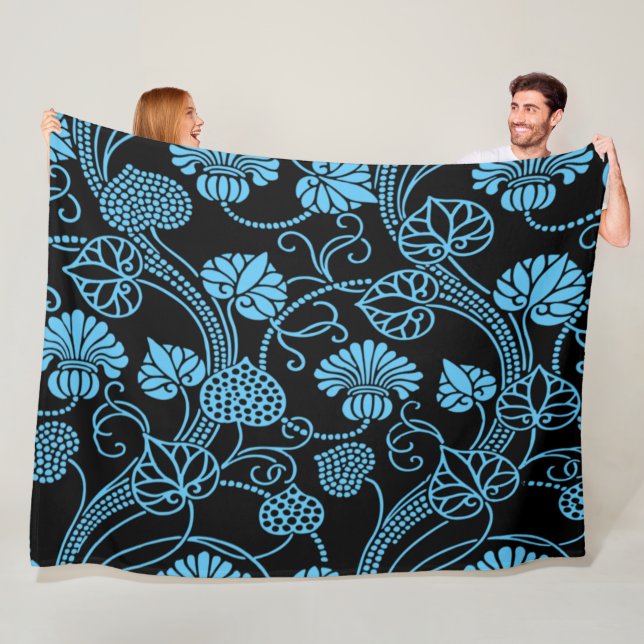 Antikes Blumenmuster Schwarz auf blaue Fleece Blan (Beispiel)