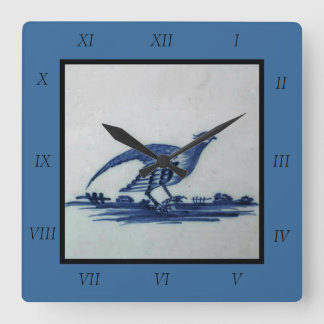 Antikes Delft Blauer Tile - Groß im Gras Quadratische Wanduhr