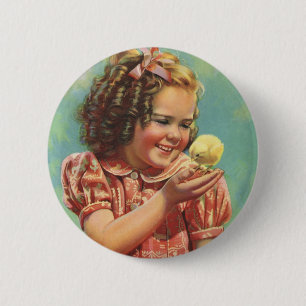 Antikes Kind, Glückliches Lächeln, Mädchen mit Bab Button