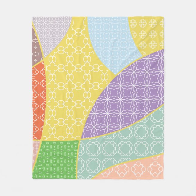 Antikes Patchwork-Quilt-Muster. Antike Dekoration Fleecedecke (Vorderseite)