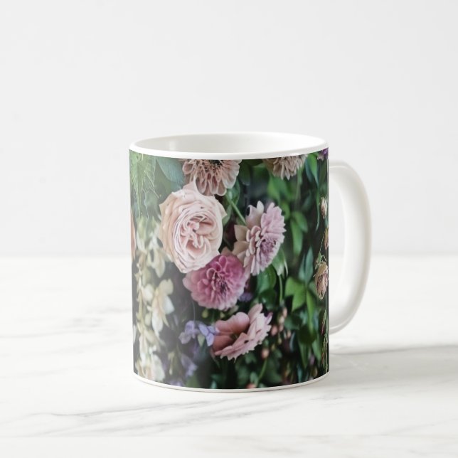 Antikes Romantisches Verstaubtes Rosa Feines Kunst Kaffeetasse (VorderseiteRechts)