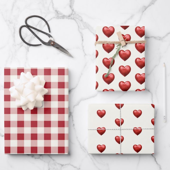 Antikes Rot und Creme Gingham mit Herzen Geschenkpapier Set (Vorderseite)