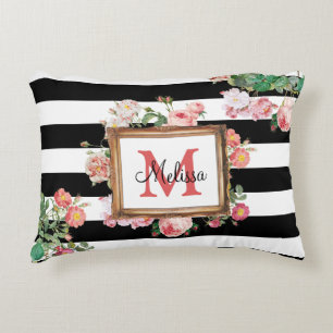Antikes Vintage-Blumen- und Streifenmonogramm Dekokissen