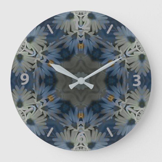 Antique Blue Daisy Floral Große Wanduhr (Vorderseite)