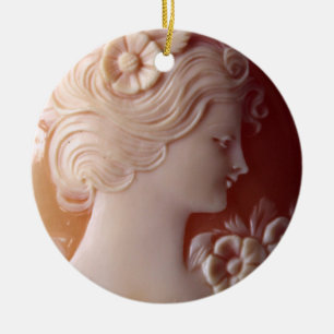 Antique Cameo Keramik Ornament