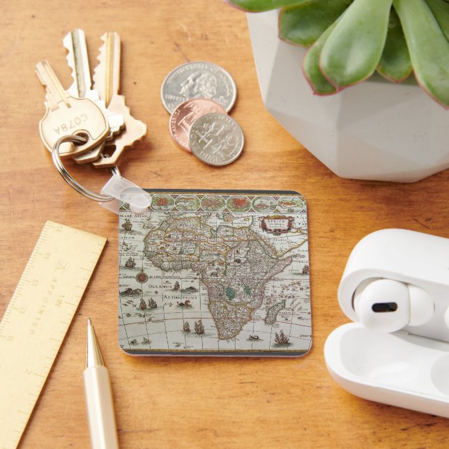 Antique Old World Map of Africa by Blaeu, c.1635 Schlüsselanhänger (Schreibtisch)