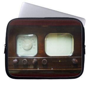Antiquitätenfernsehen und Radio Laptopschutzhülle
