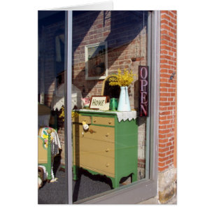 Antiquitätenladen-Fenster-Anzeige