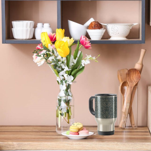 Antiquitätenmuster von ausgeblendeten Blätter - Bl Reisebecher (Von Creator hochgeladen)