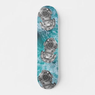 Antiquitätentauchhelm Skateboard