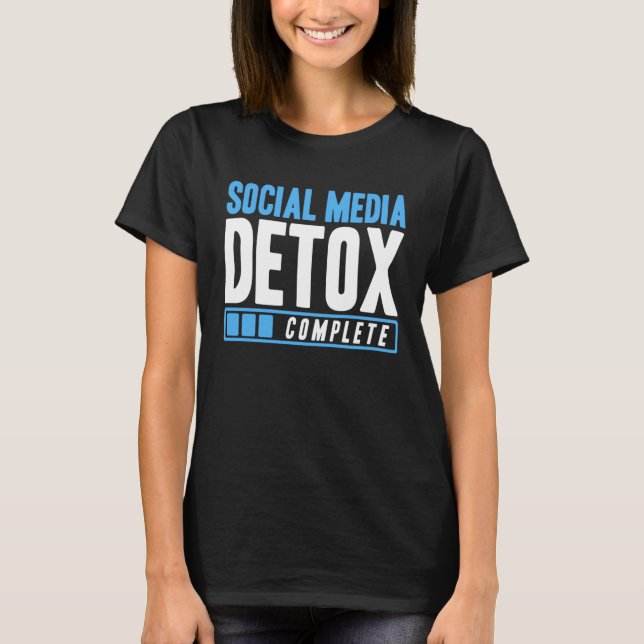 Antisocial Social media detox complete Introvert   T-Shirt (Vorderseite)