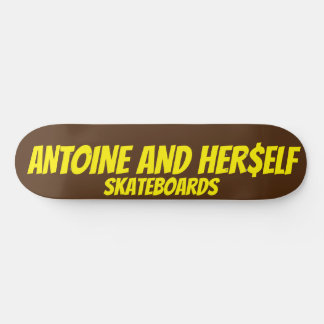 ANTOINE UND IHR DOELF SKATEBOARD