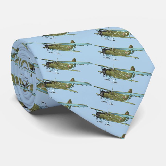 Antonov An-2 Krawatte (Gerollt)