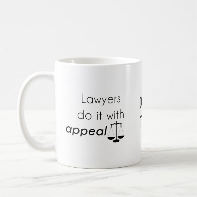 Anwälte tun das mit tasse (Links)