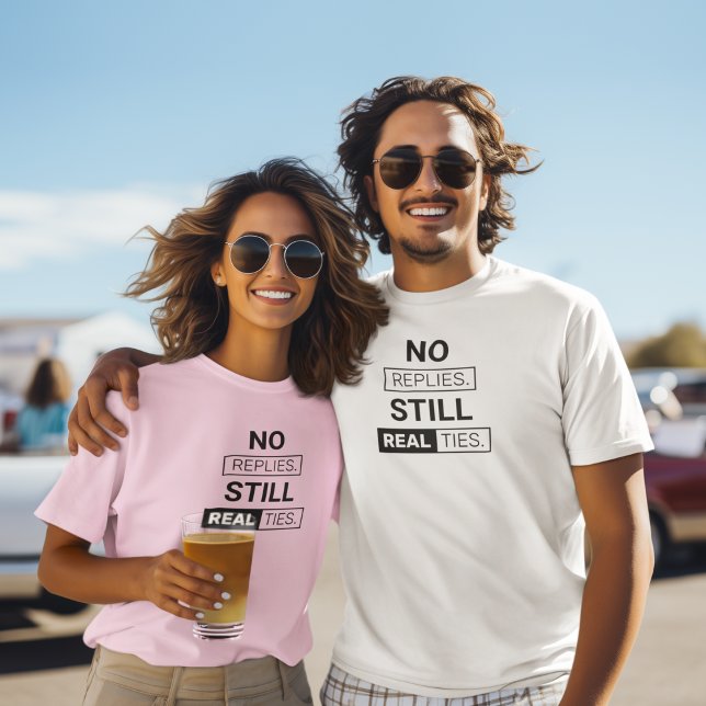 Anweisung zu stillen Anleihen T-Shirt (No texts. No updates. Still solid.)