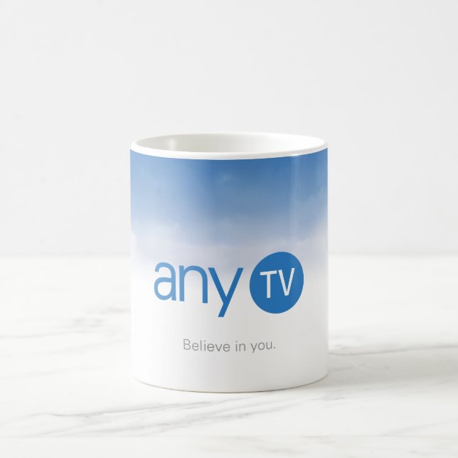 any.TV Weiß-Tasse Tasse (Mittel)