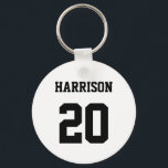 Anzahl der Schwarz-weißen individuelle Name für ve Schlüsselanhänger<br><div class="desc">Vielfalt Sport Schwarz-weiße individuelle Name Nummer Monogramm Schlüsselanhänger. Der sportliche Stil. Passen Sie es mit Ihrem Namen,  Alter,  Jahr,  Nummer oder Namen des Sportteams an.</div>