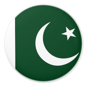 Anziehen der Keramik mit pakistanischer Flagge Keramikknauf
