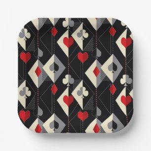Anzug von Spielkarten im Poker. Pappteller