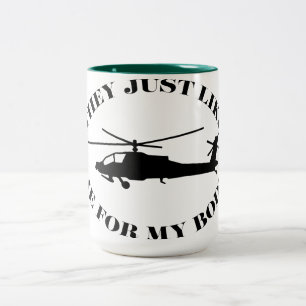 Apache Helicopter Zweifarbige Tasse