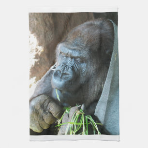 Ape Kapuze ~ Japanischer Gorilla Eating Handtuch